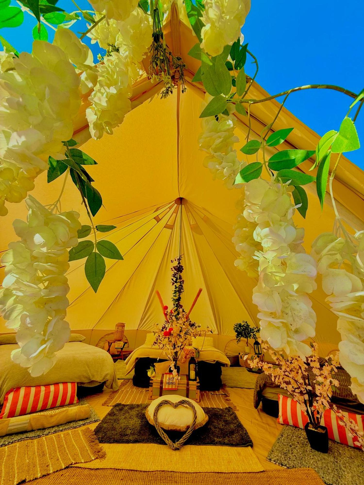Luxury tent Cayoretreat Luxury Bell Tent Clodock